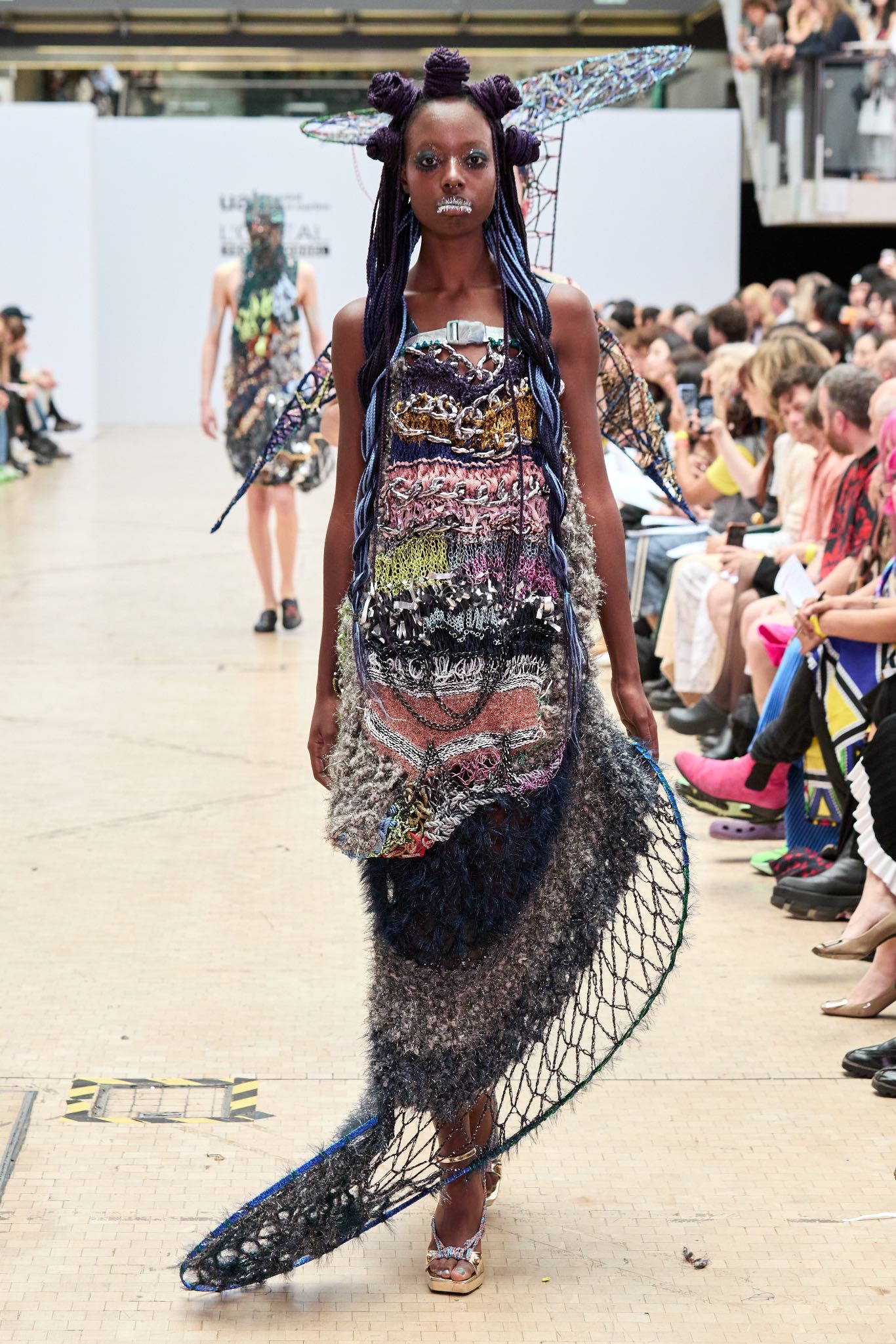 Look 4: Netborn Oracle