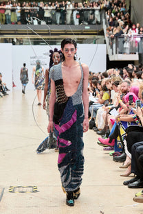 Look 3: Signal Seeker