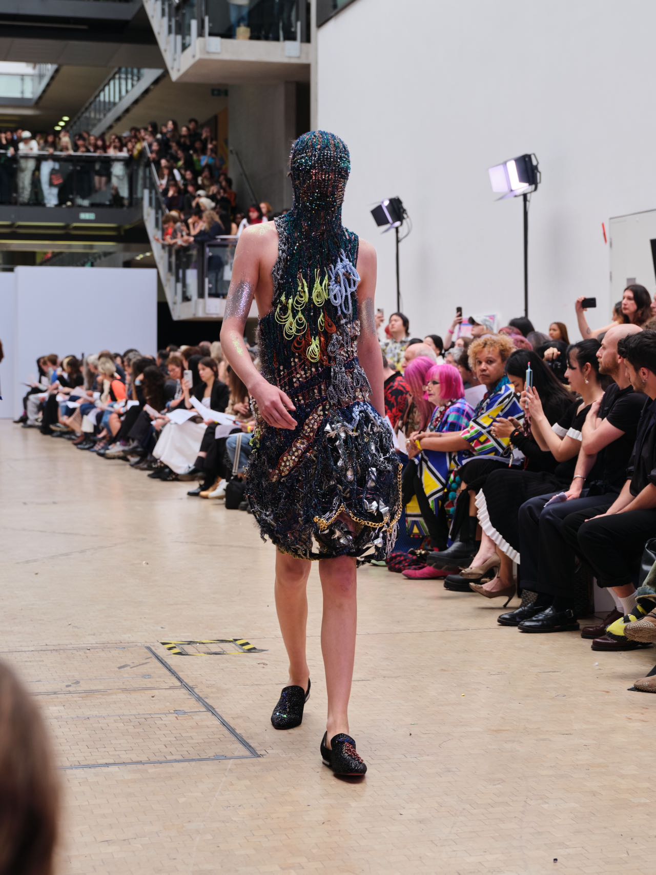 Look 6: Masked Reclaimer